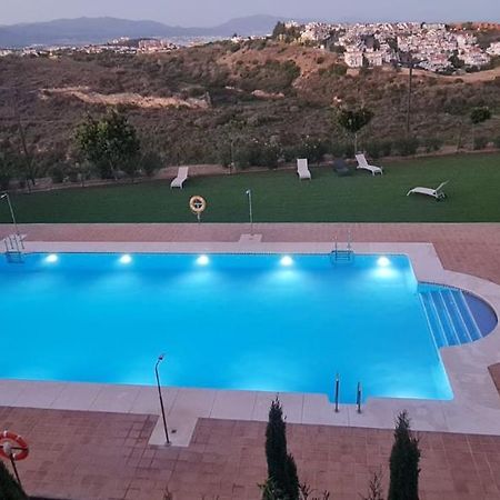 Small Oasis - Appartement 6 Personnes Манилва Екстериор снимка